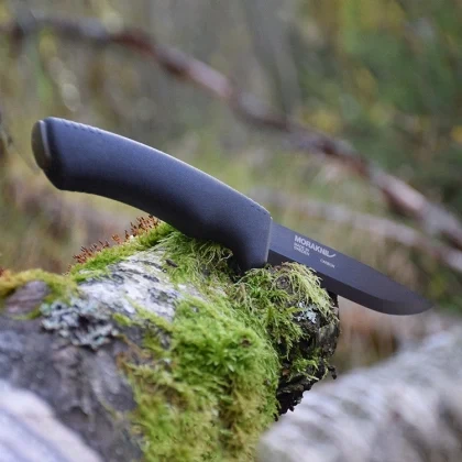 Morakniv med tändstål och bryne