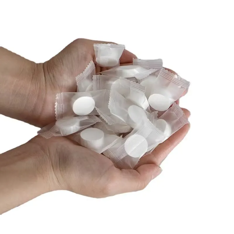 Kompakta engångshanddukar 10-pack